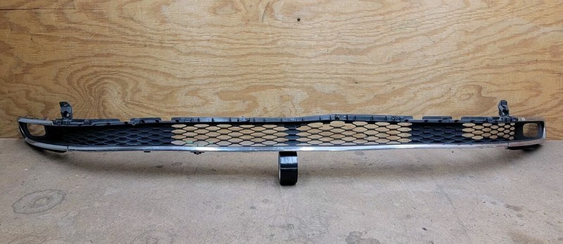 2021 2022 Toyota Sienna Front Bumper Lower Cover Grille 53126-08010 OEM