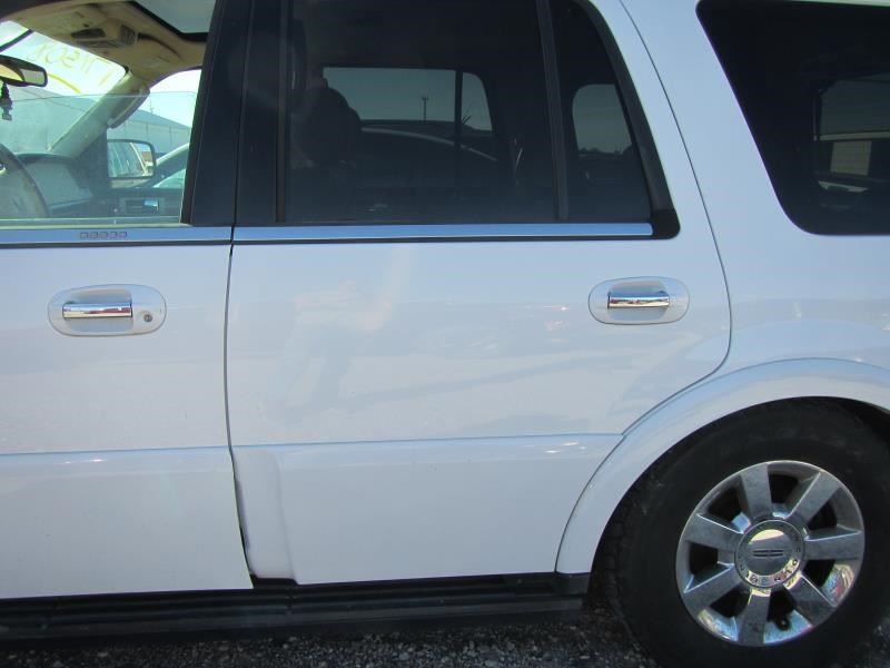 Driver Left Rear Side Door Electric Fits 03-06 NAVIGATOR 1530809