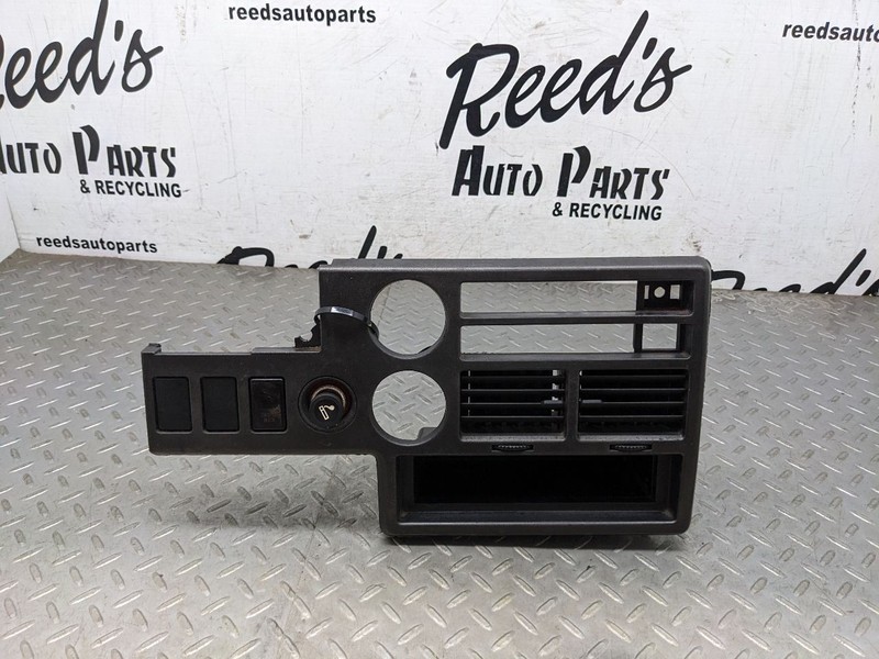 1986-1993 Mazda B series dash HVAC trim bezel 1173891