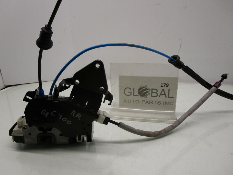 08-14 MERCEDES-BENZ W204 C300 REAR RIGHT PASSENGER SIDE DOOR LOCK LATCH OEM