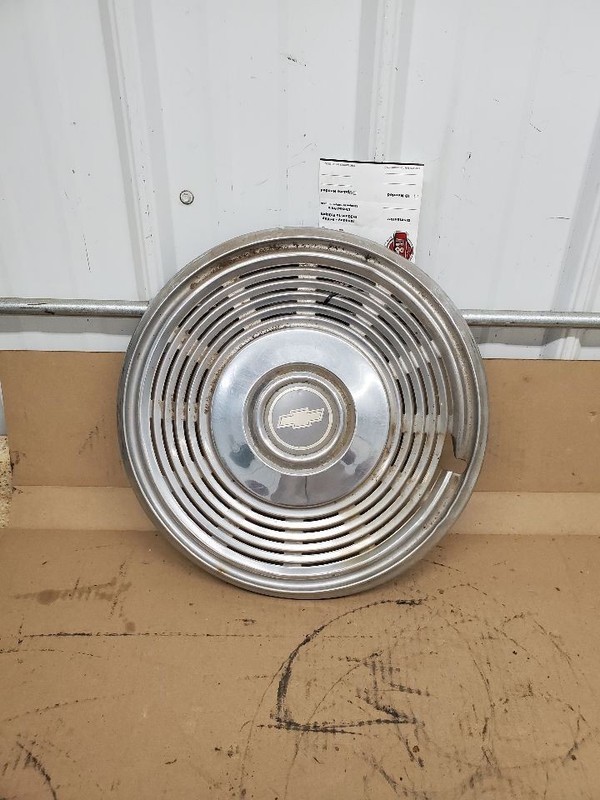 Wheel Cover HubCap Wire Type With Skirts Fits 70-71 MONTE CARLO 299070