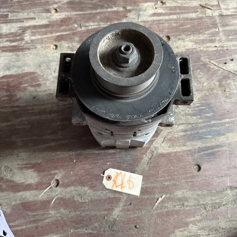 Volvo VNL Alternator- P/N: 8600243