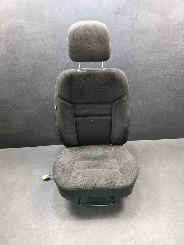 Front Right Seat Cloth 2016 Dodge Grand Caravan 2012 2013 2014 2015 2017 2018