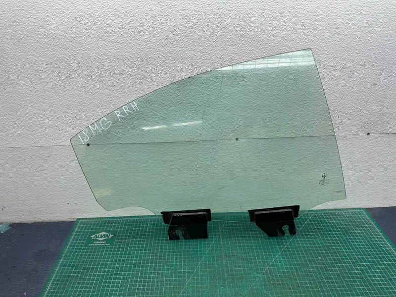 14-22 Maserati Ghibli M157 S Rear Right Side Door Window Glass OEM