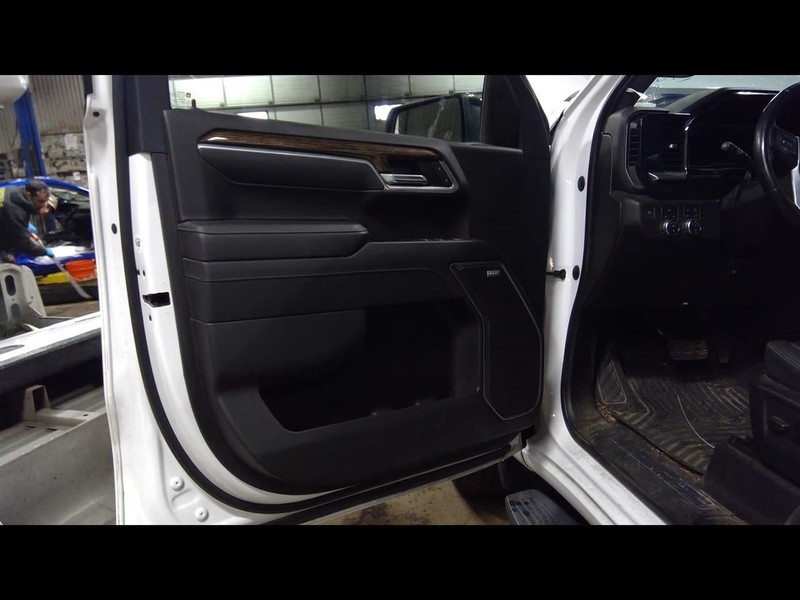 2022 SIERRA150 Driver Left Front Door Trim Panel 1541938