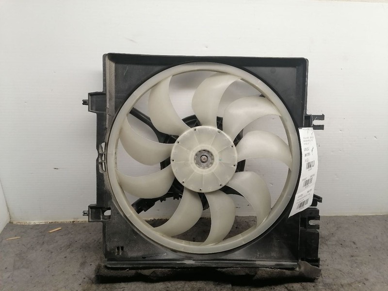 Radiator Fan Motor Fan Assembly Radiator Fits 15-21 WRX 1535764