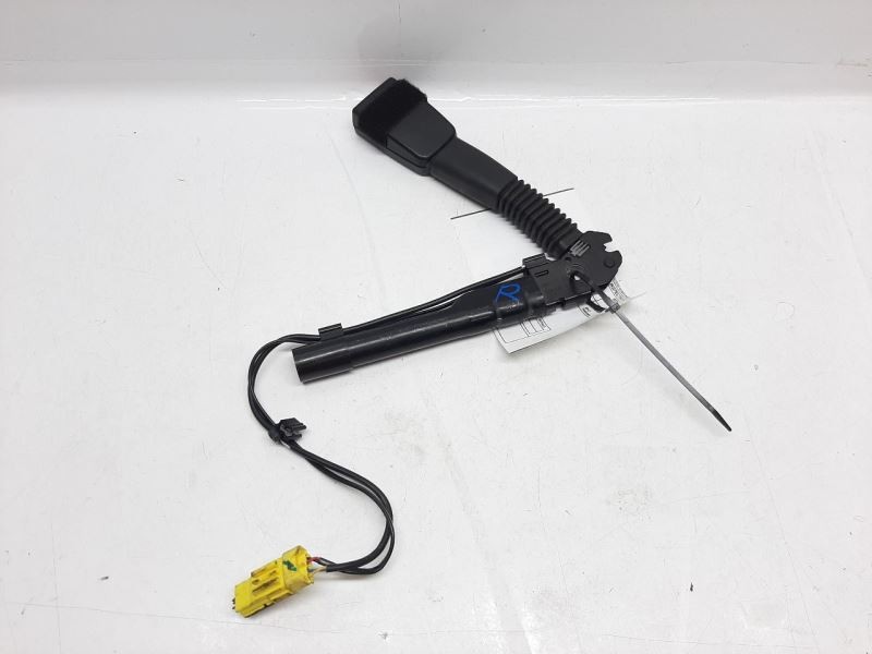 BMW F12 640i 650i M6 Right Seat Belt Buckle Passenger 72117261946