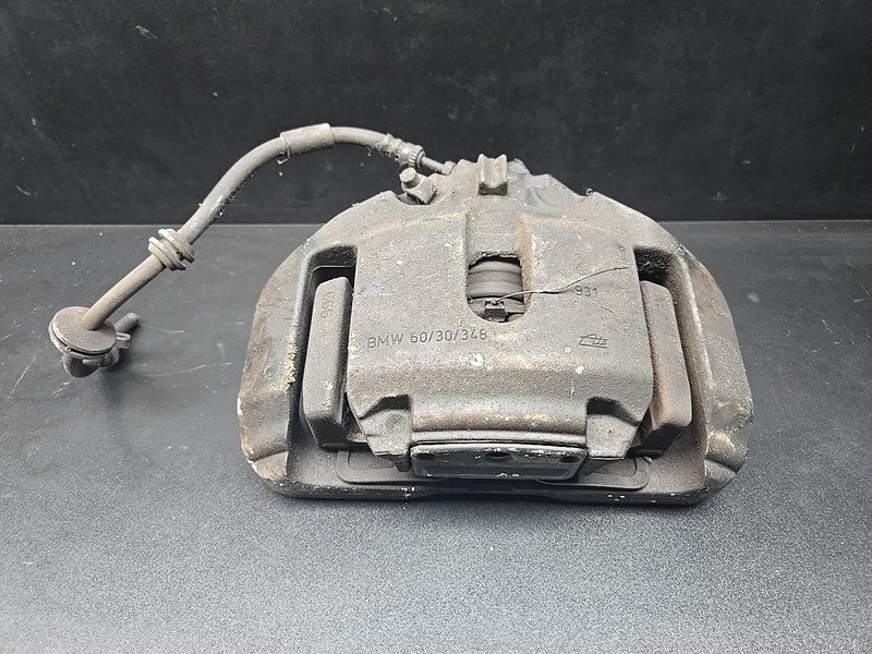 2011-16 BMW F10 535i 640i Left Front Factory Brake Caliper w Carrier Bracket OEM