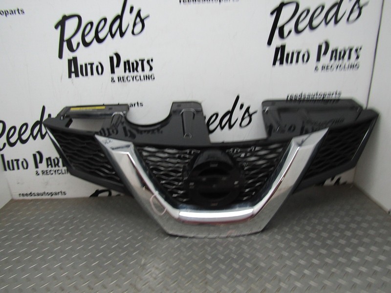 2014 2015 2016 2017 NISSAN Rogue Front Grille 62310-9TA1A Genuine W/O Emblem OEM