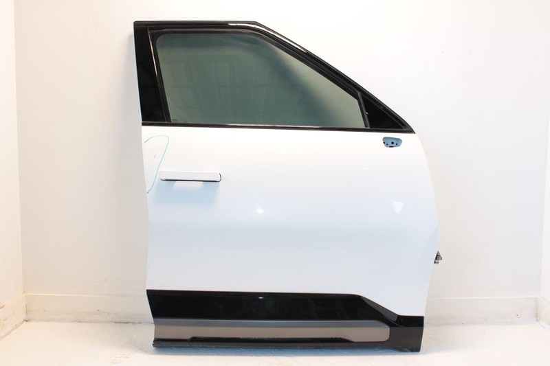 24-25 Kia EV9 Passenger Right Front White Complete Door Assembly