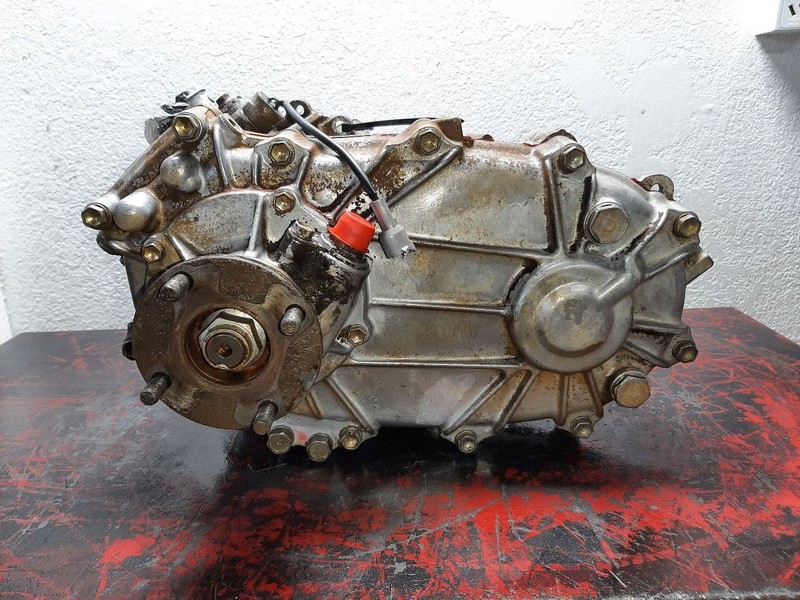 89-91 TOYOTA PICKUP 3.0L 4WD MT TRANSFER CASE