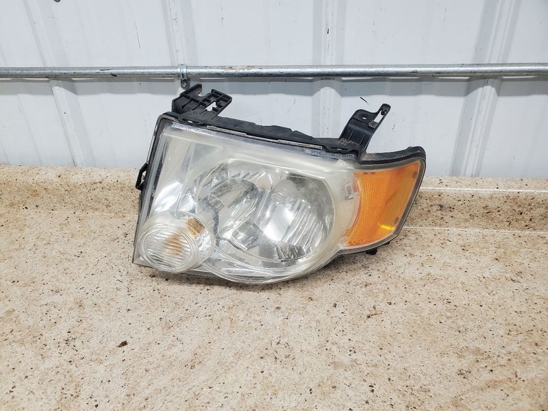 Driver Left Headlight Clear Background Fits 08-12 ESCAPE 308966