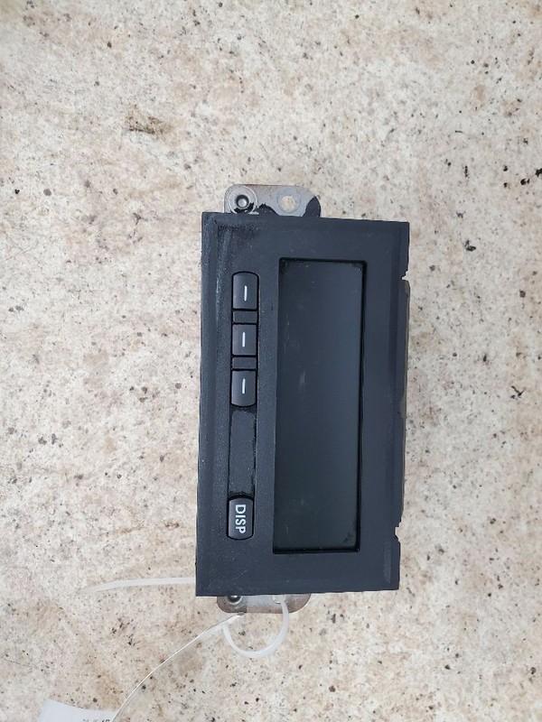 Info-GPS-TV Screen Front Dash Canada Market Fits 06 ENDEAVOR 300731