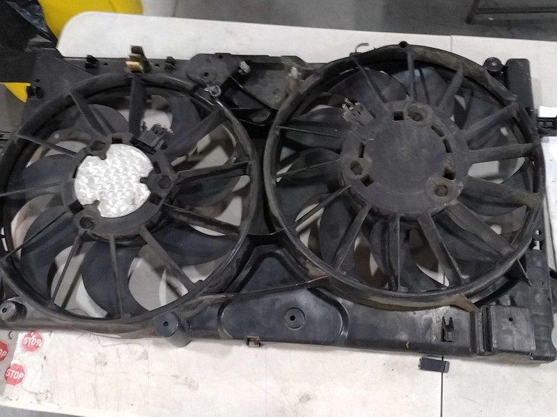 2015 Chevrolet Impala Engine Cooling Fan Motor OEM Grey 2.5L 145K Miles