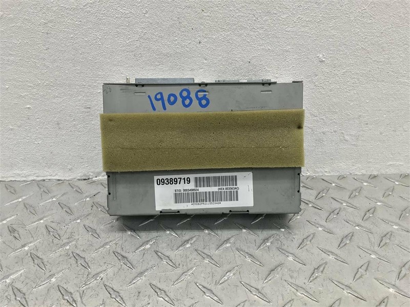 2001 GMC YUKON DENALI XL 1500 2500 ONSTAR COMMUNICATION MODULE OEM 9389719