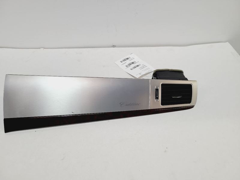 ESCALADE 2013 Right Dash Bezel 568727