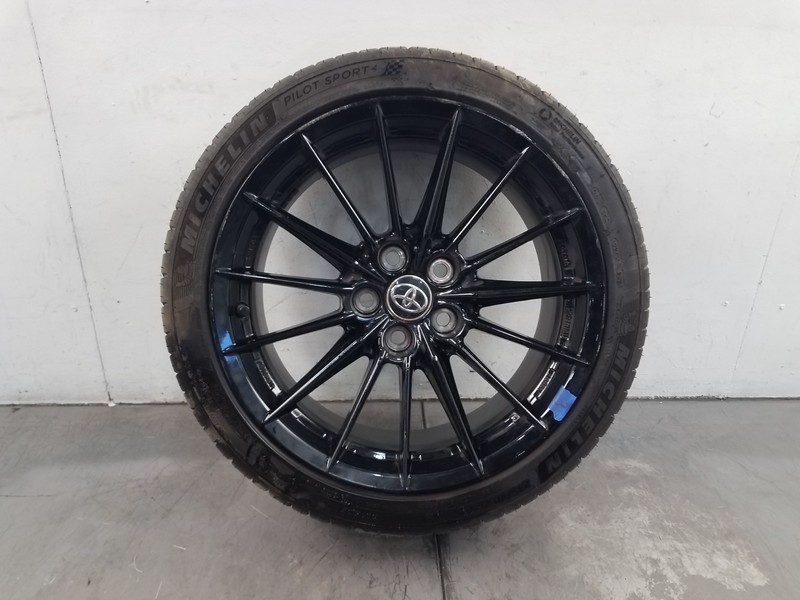 2025 Toyota Corolla GR AWD18" OEM Enkei Wheel / Tire #3 - * 10K Miles #9646