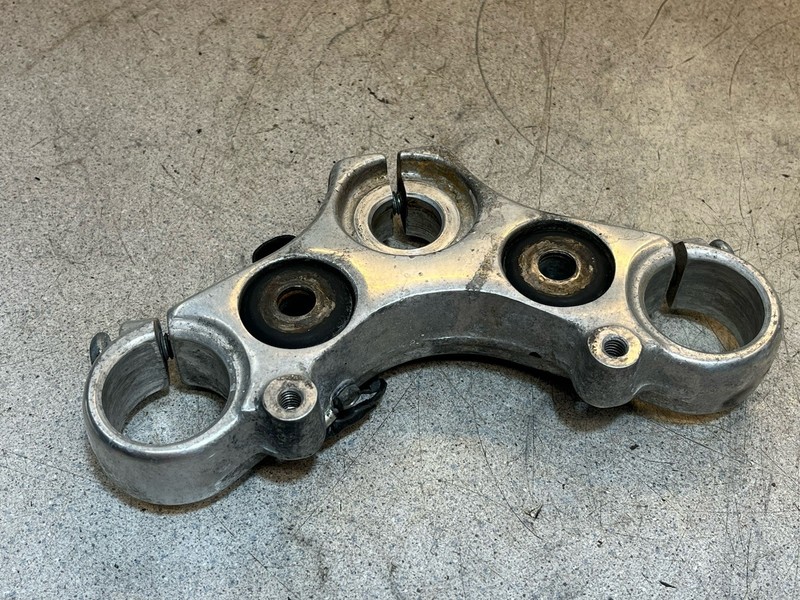 96 Harley Davidson XL 1200 Sportster Upper Triple Tree Forks Clamp XL1200
