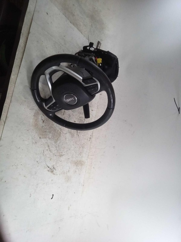 2018 Jeep Cherokee Steering Column OEM Blue 74K Miles NJ25-18075-452151