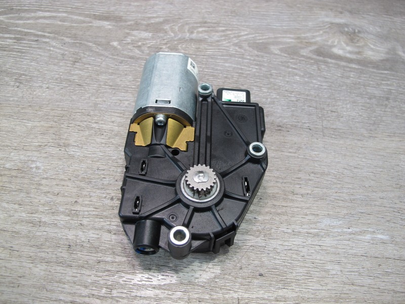 2017-2020 MASERATI LEVANTE M161 SUNROOF MOTOR DRIVE UNIT