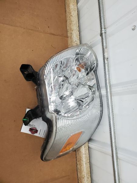 Passenger Right Headlight Clear Background Fits 06-10 EXPLORER 283867