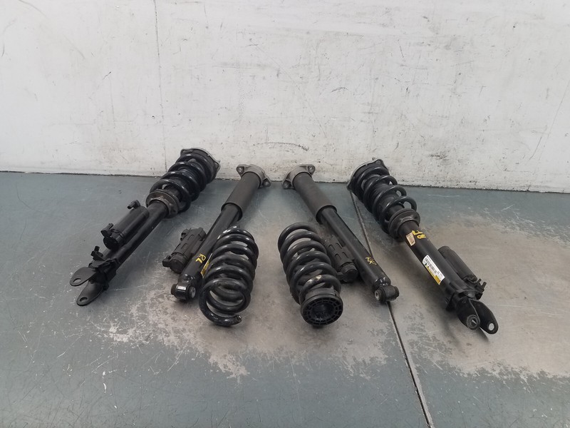 2017 Mercedes AMG C 63 S Struts Shocks Springs - * #4347 i5