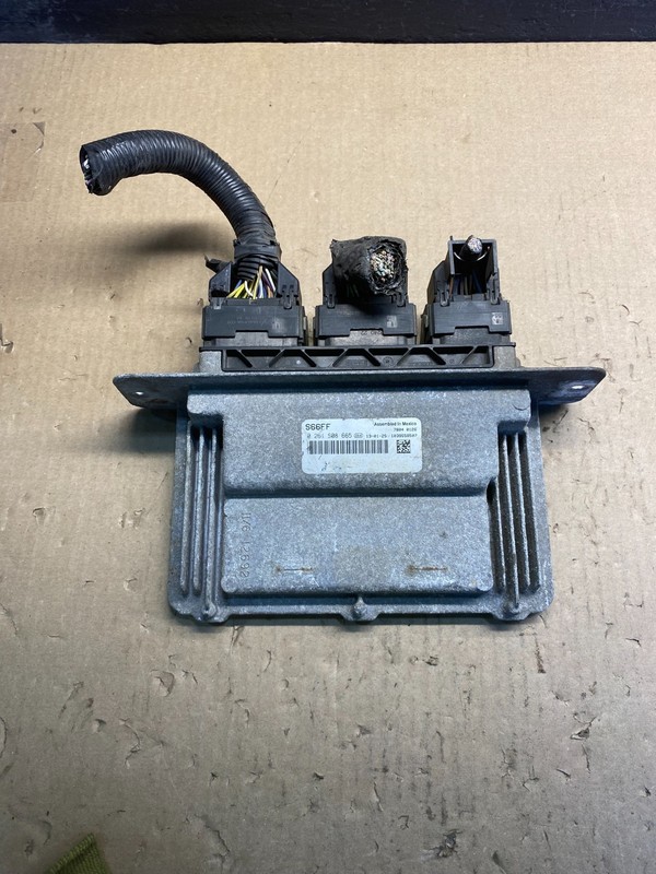 2013 2014 Ford Van E150 E250 4.6L Engine Control Module Unit ECU AC0735 DG