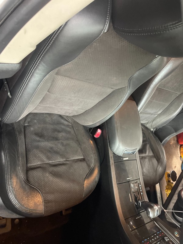 2010 2011 2012 Ford Taurus Front Right Passenger Side Seat Assembly SHO SUEDE