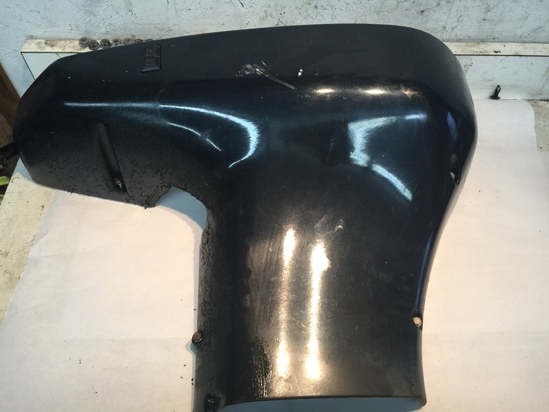 Evinrude 90 115 Outboard FICHT 0438487 Engine Cover Port Left FRESHWATER!