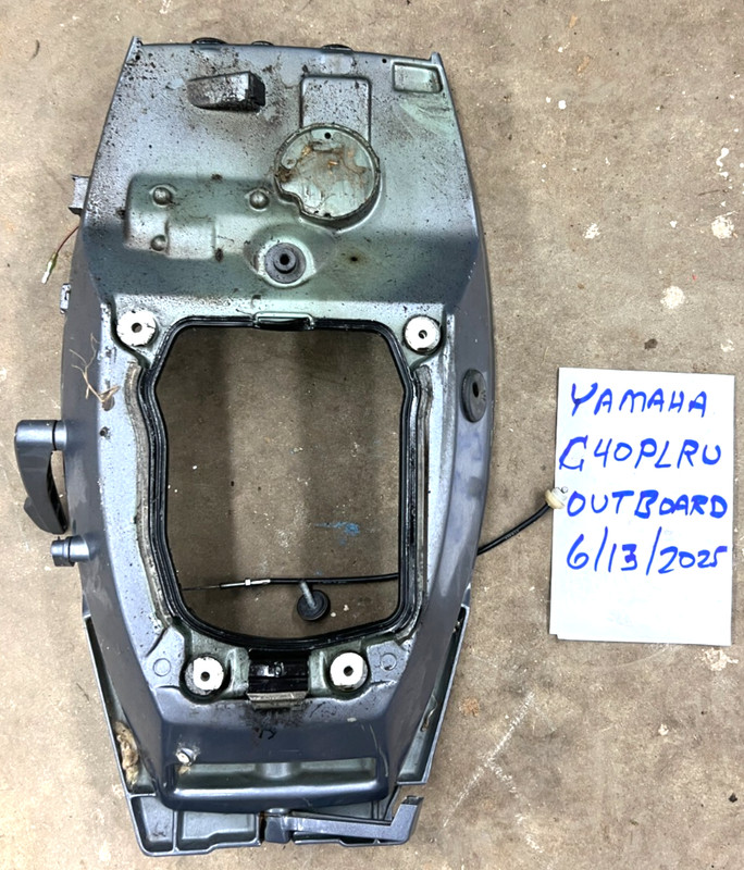 Yamaha Bottom Cowl Pan C40 HP GOOD FRESHWATER CONDITION 6R6-42711-01-4D