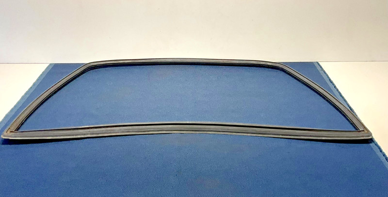 83-91 BMW E30 318 325i Rear Windshield Window Weatherstrip Black Rubber Seal OEM