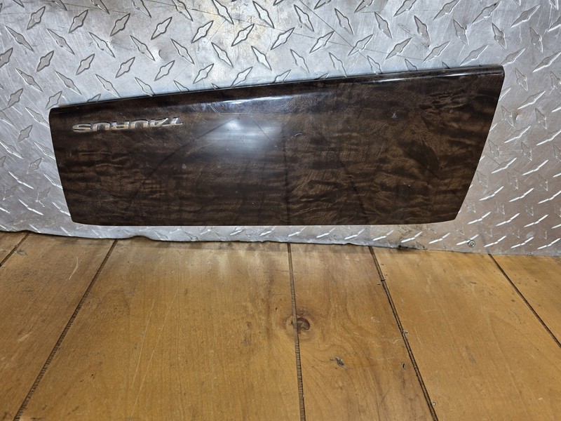 2013-2019 Ford Taurus Woodgrain Trim Passenger Dash Oem Nice W/o Police Package