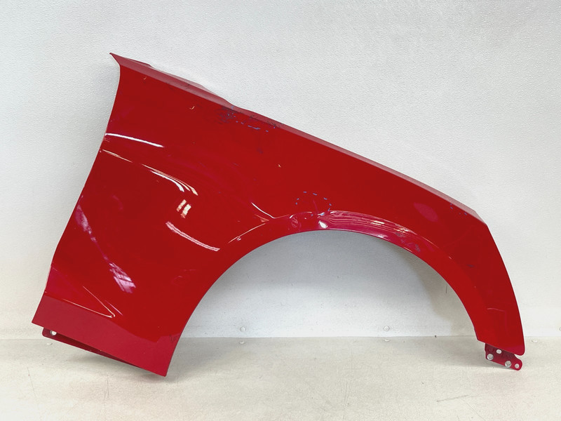 ⭐2016-2024 CHEVROLET CAMARO RIGHT PASS FENDER BODY PANEL COVER RED OEM LOT2644