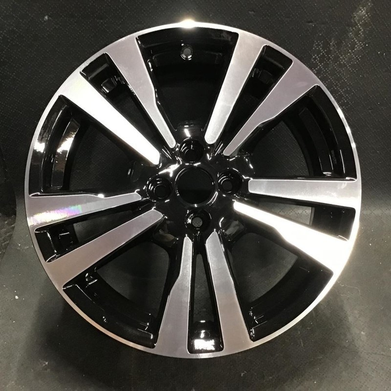 2018-2020 Kicks 62792 Wheel 17x6.5 Rim Black Machined 403005RL3E 403005RF3A