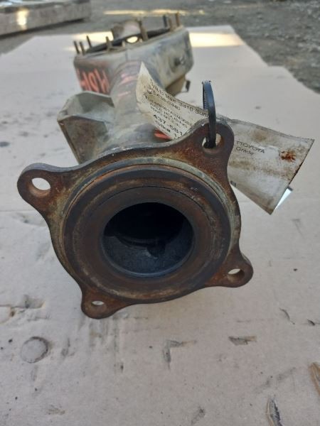 90-95 TOYOTA PICKUP RWD MT REAR AXLE HOUSING ASSEMBLY