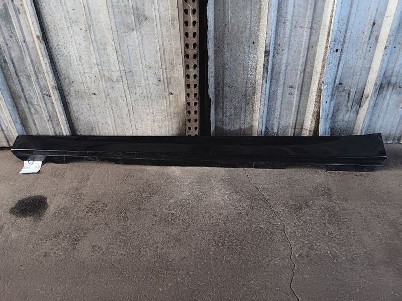 BMW F30 320i 328i Left Rocker Moulding Side Skirt Panel Driver 51777256911