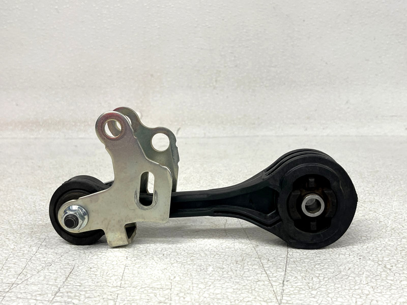 ⭐2016-2025 SUBARU CROSSTREK ENGINE MOTOR TORQUE STRUT ROD MOUNT BRACKET LOT2688