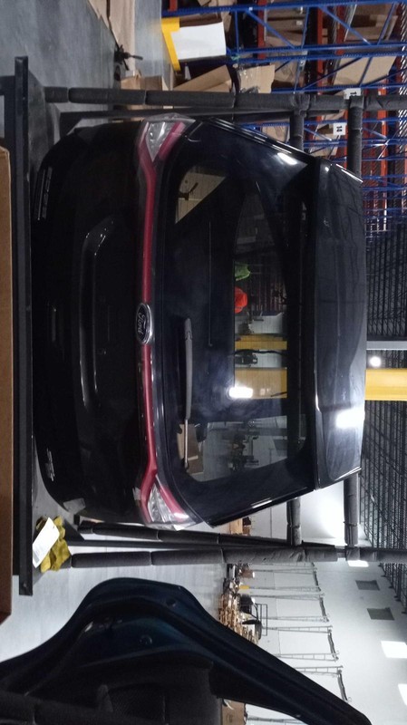 Used Deck Lid fits: 2015 Ford Edge power lift w/light bar Grade A