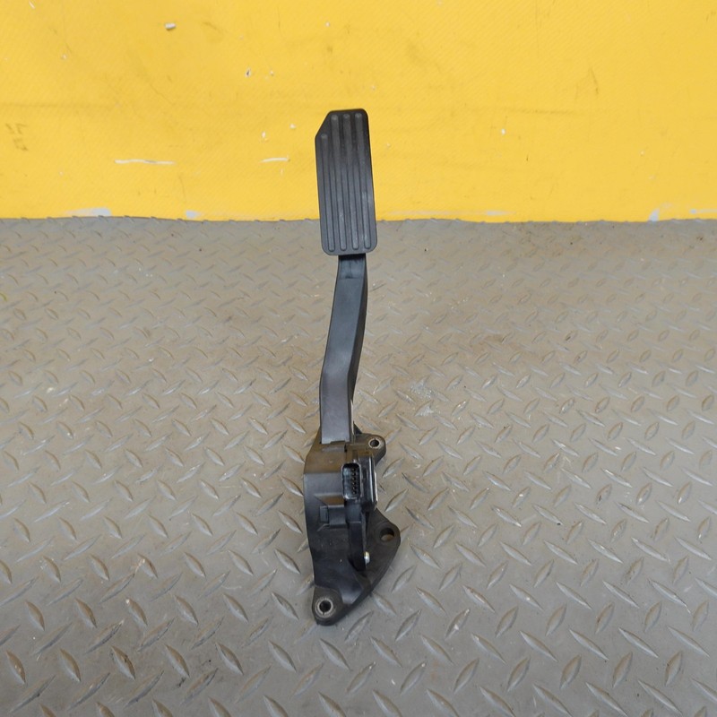 2020-2022 RANGE ROVER EVOQUE THROTTLE GAS ACCELERATOR PEDAL OEM FK729F836AC