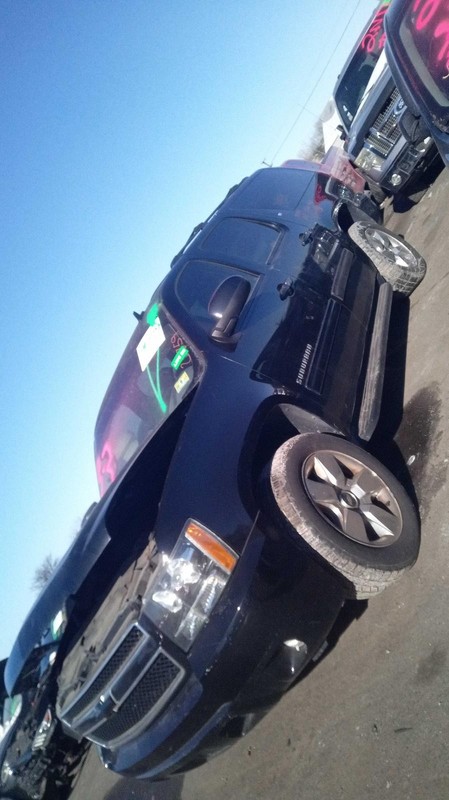 Used Rear Axle Assembly Rear fits: 2014 Chevrolet Suburban 1500 8-1/2`` ring gea