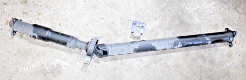 BMW 320i 328i F30 XDRIVE REAR DRIVE SHAFT DRIVESHAFT PROPELLER OEM 2013 - 2018