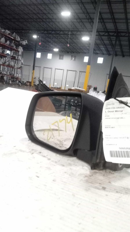 2020 Chevrolet Colorado Left Door Mirror Assembly White OEM 83098 60K Miles