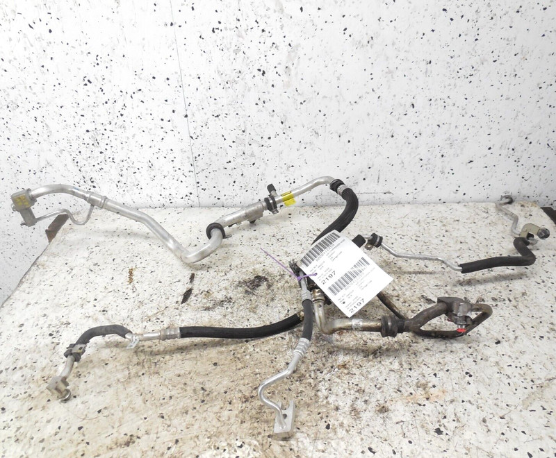 2016 16 Maserati Quattroporte S 3.0L AC A/C Hose Lines OEM 670035061 670001937