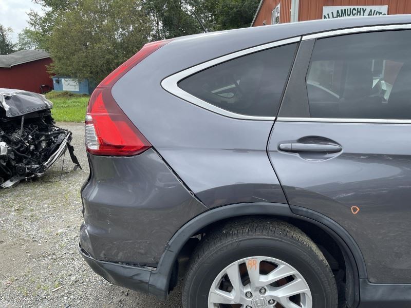 2015-16 HONDA CR-V RIGHT QUARTER PANEL GRAY PC:NH797M 2.4L AT AWD 165K EX 48569