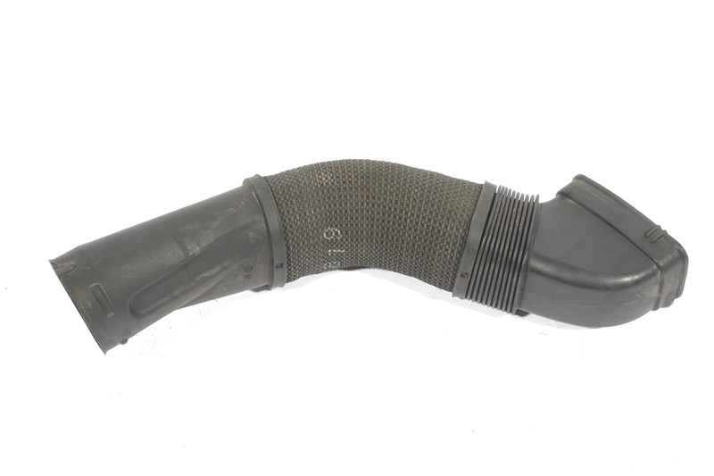 2011 - 2013 MERCEDES BENZ S550 W221 4.7L V8 AIR INTAKE HOSE PIPE LEFT PETROL OEM