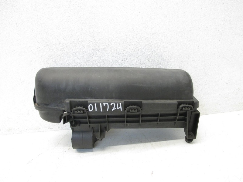 10-16 MINI COOPER S R58 R55 - R61 1.6 TURBO AIR INTAKE FILTER HOUSING OEM 011724