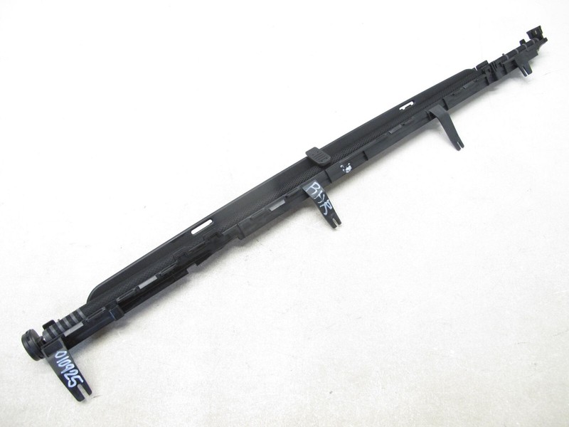 07-13 BMW E70 X5 RIGHT REAR DOOR RETRACTABLE WINDOW UV SUN SCREEN SHADE 010925