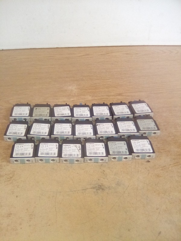 Lot Of 20 Siemens 3RH1921-1CA10 Auxiliary Switch