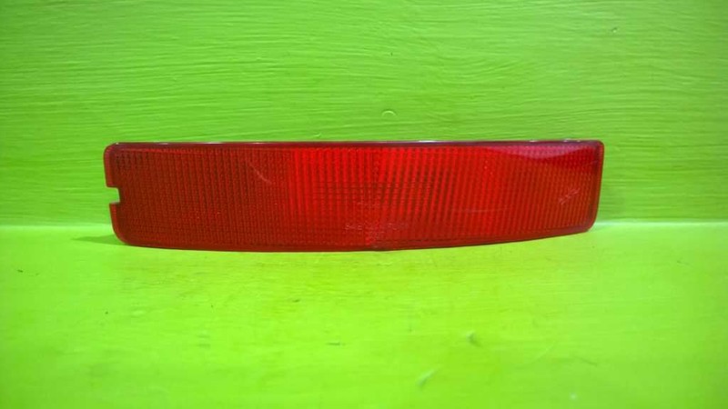 06 XC90 DRIVER LEFT REAR BUMPER SIDE MARKER OEM 3608-39