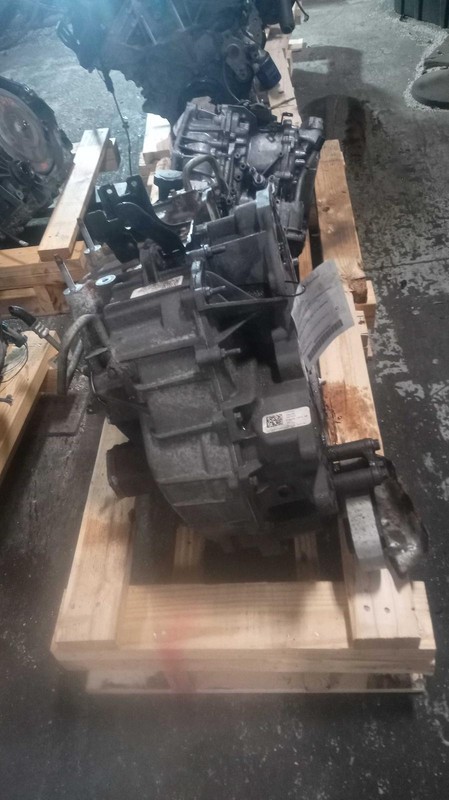 2015 Ford Taurus Automatic Transmission Assembly FWD 103K Miles OEM DA8P7000UB